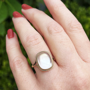 MID CENTURY MOONSTONE RING 9ct GOLD