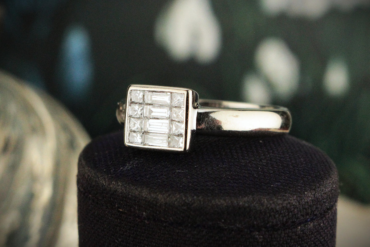 RETRO DIAMOND .50ct CLUSTER RING 18ct WHITE GOLD