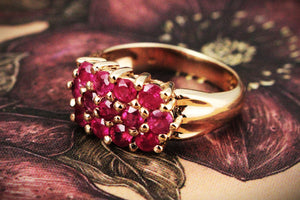 RETRO RUBY RING 9ct GOLD