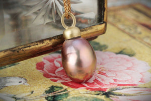 BESPOKE PEACOCK BAROQUE PEARL PENDANT 14ct GOLD