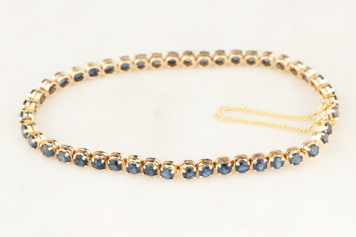 VINTAGE ESTATE 7.25ct SAPPHIRE LINE BRACELET 14ct GOLD