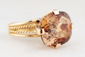 VINTAGE 17ct IMPERIAL TOPAZ COCKTAIL RING 14ct GOLD