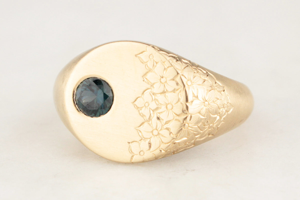 BESPOKE TEAL SAPPHIRE ETCHED SIGNET RING 9CT GOLD