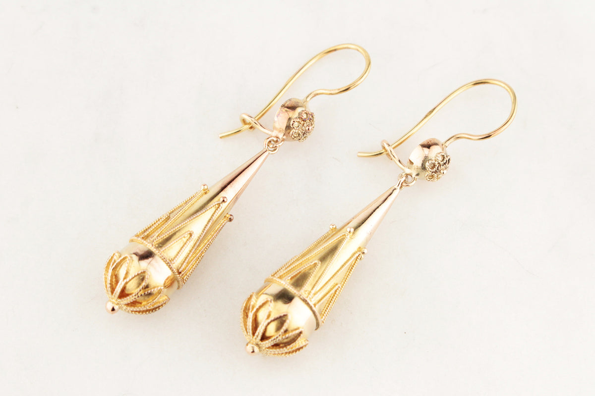 ANTIQUE VICTORIAN c1880 ETRUSCAN REVIVAL DROP EARRINGS 9ct GOLD
