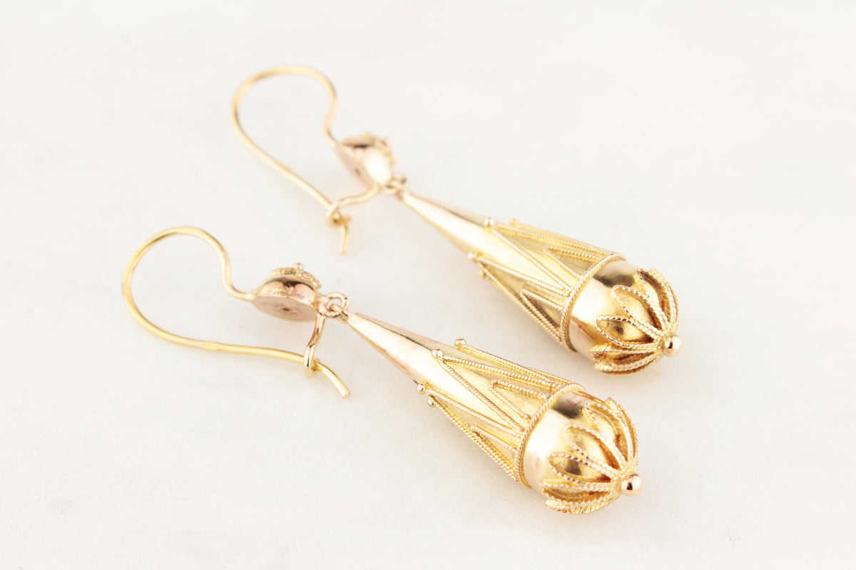 ANTIQUE VICTORIAN c1880 ETRUSCAN REVIVAL DROP EARRINGS 9ct GOLD