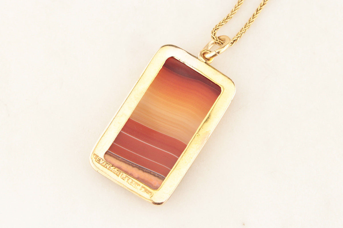 ANTIQUE AUSTRALIAN BANDED AGATE PENDANT 9ct GOLD