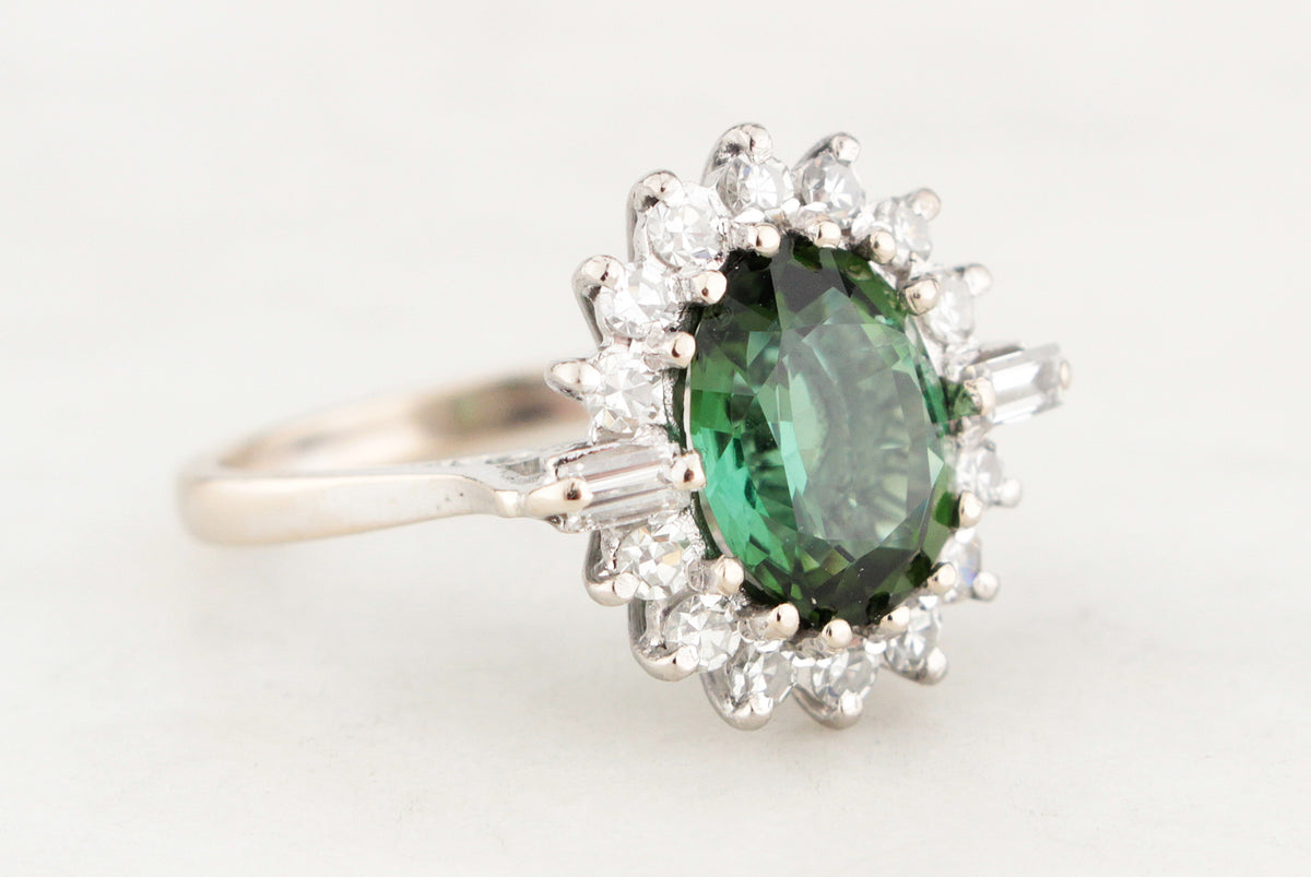 VINTAGE c1930 GREEN TOURMALINE &amp; DIAMOND RING 18ct WHITE GOLD