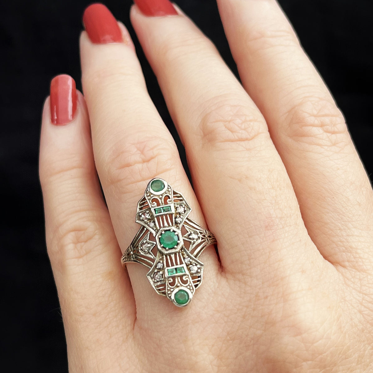 ANTIQUE ART DECO EMERALD &amp; DIAMOND RING 9ct GOLD
