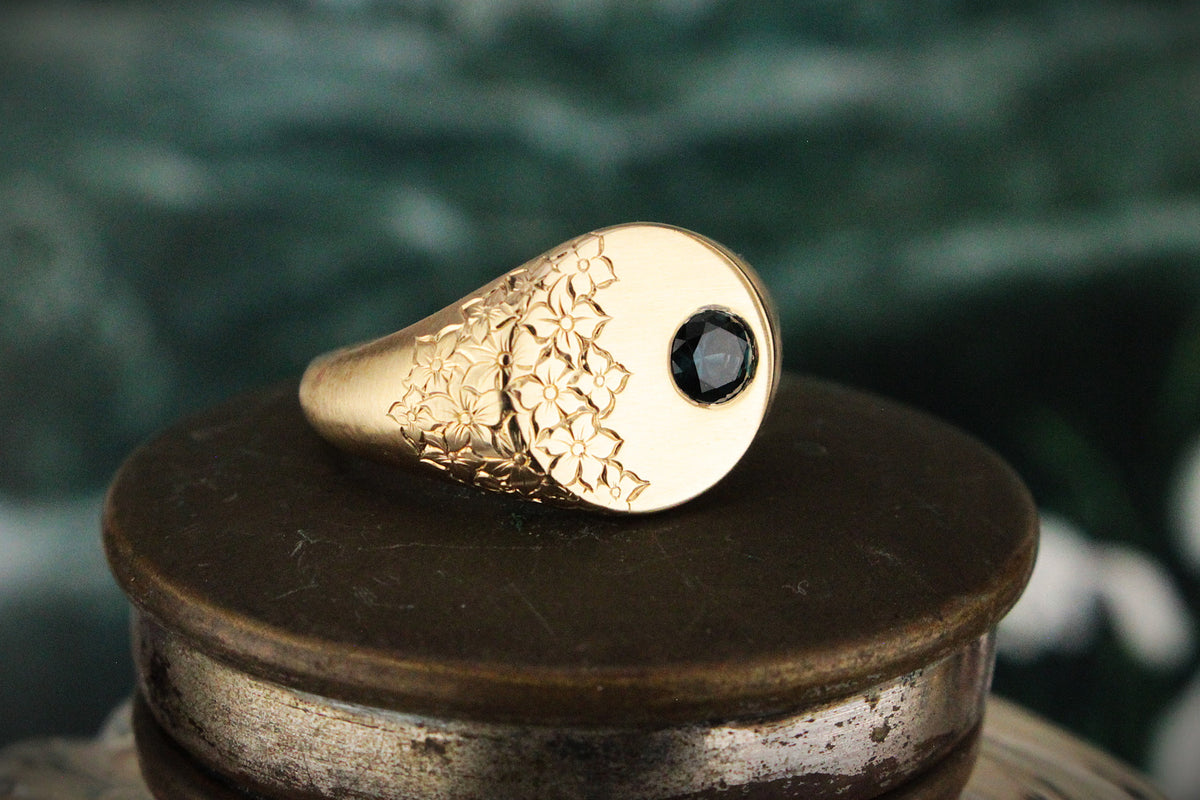 BESPOKE TEAL SAPPHIRE ETCHED SIGNET RING 9CT GOLD