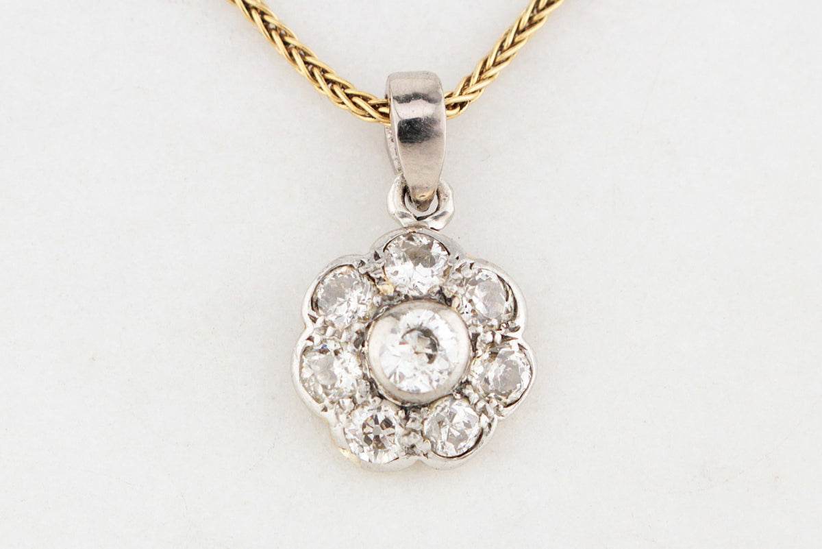 ANTIQUE DIAMOND DAISY PENDANT 18ct WHITE GOLD