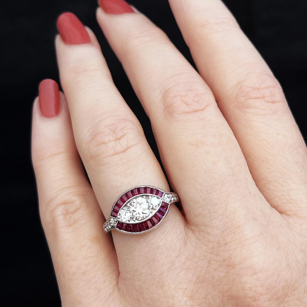 ANTIQUE ART DECO RUBY &amp; DIAMOND RING 18ct WHITE GOLD