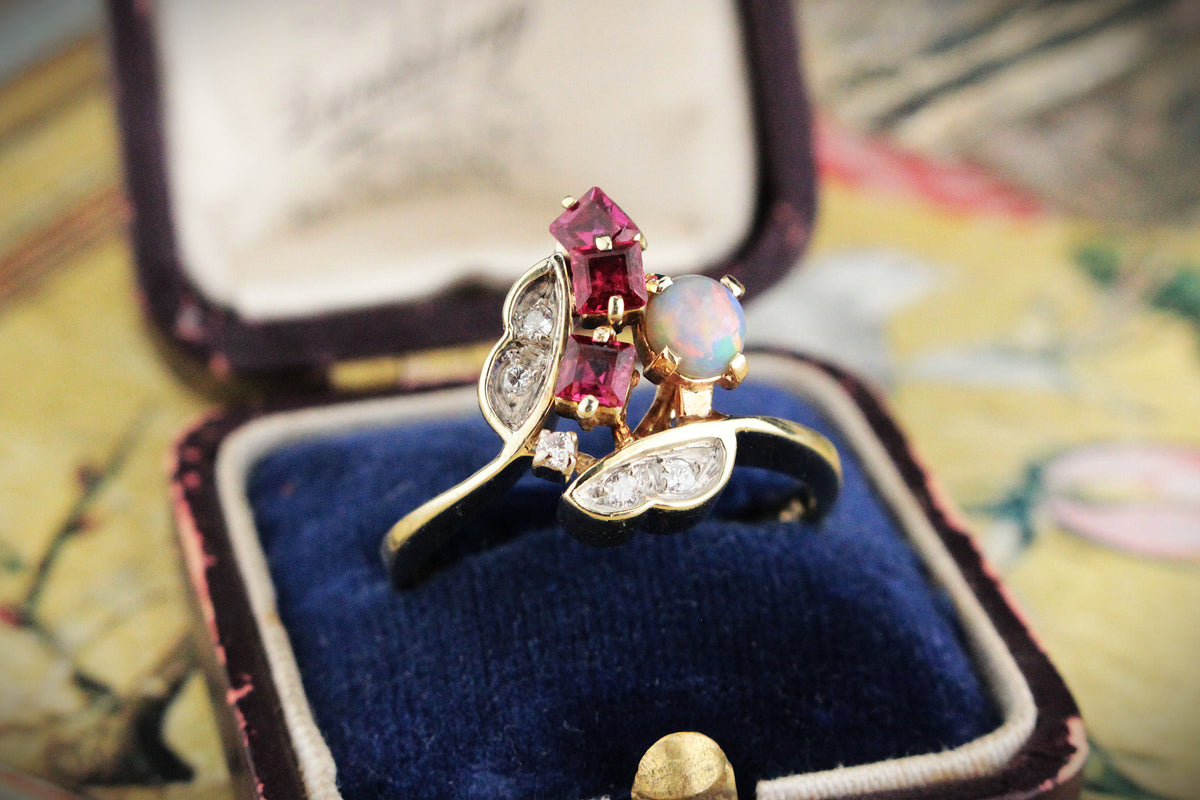 VINTAGE ESTATE RUBY, DIAMOND & OPAL RING 14ct GOLD