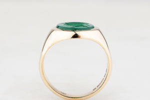 MID-CENTURY CHALCEDONY INTAGLIO RING 9ct GOLD