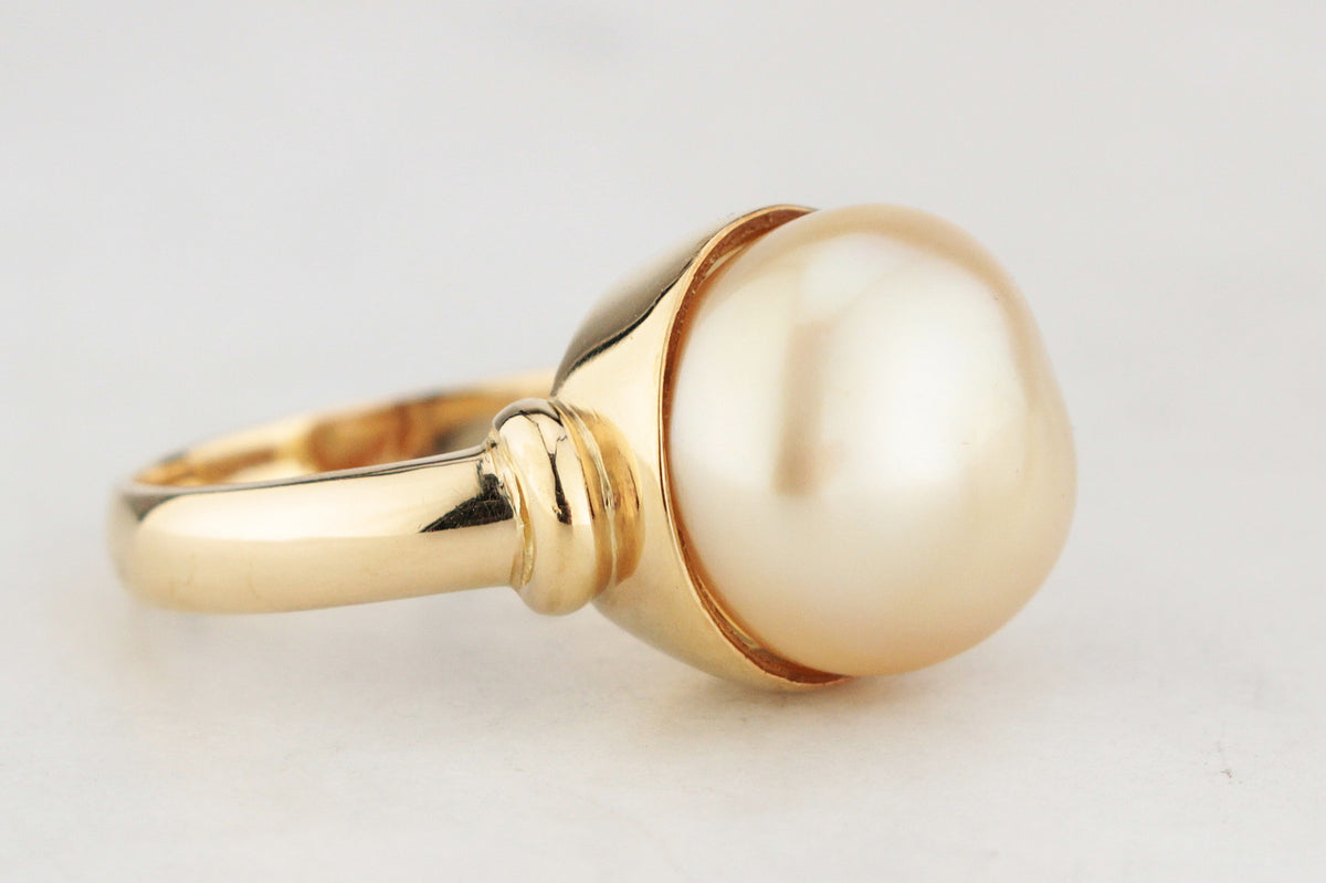 VINTAGE GOLDEN SOUTH SEA BAROQUE PEARL RING 18ct GOLD