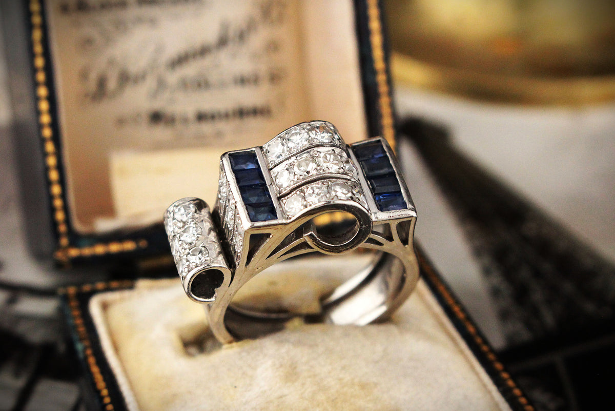 VINTAGE 1940’s SAPPHIRE &amp; DIAMOND TANK RING PLATINUM