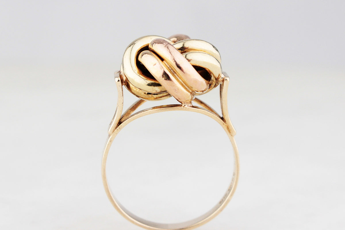 MID-CENTURY 1976 INTERTWINED KNOT RING 9ct GOLD