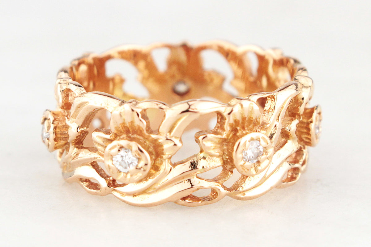 VINTAGE DESIGNER DIAMOND FLORAL ETERNITY BAND 18ct GOLD BY STUART DEVLIN