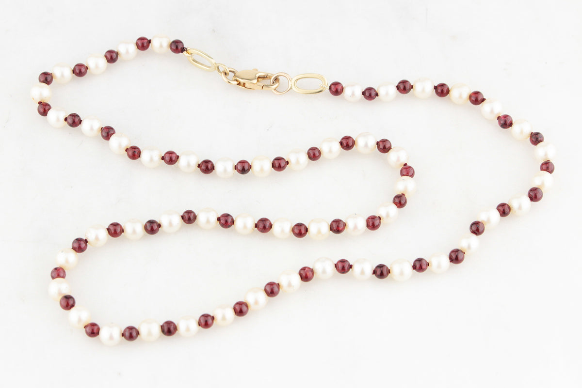 BESPOKE GARNET &amp; PEARL NECKLACE 14ct GOLD