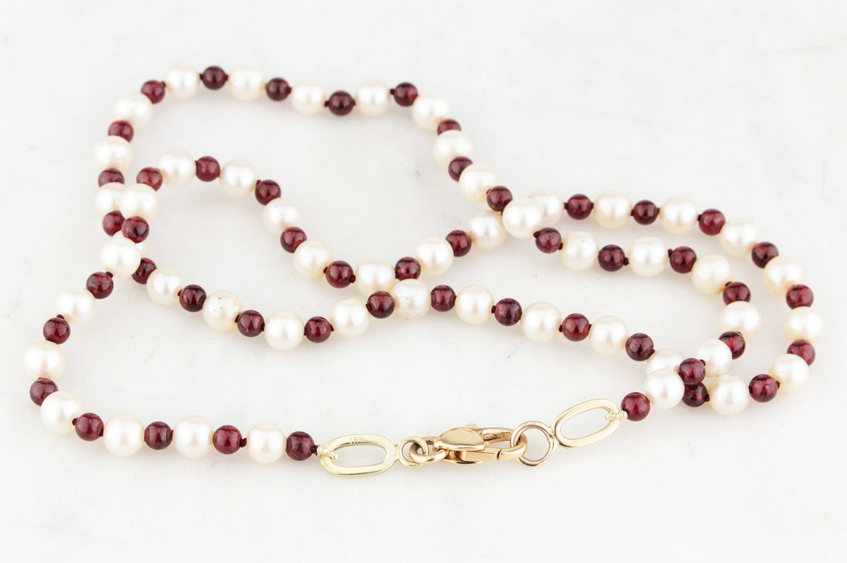 BESPOKE GARNET &amp; PEARL NECKLACE 14ct GOLD