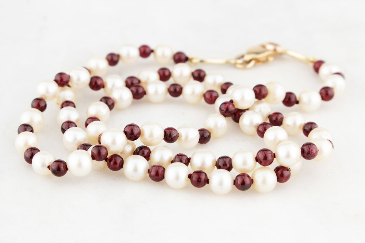 BESPOKE GARNET &amp; PEARL NECKLACE 14ct GOLD