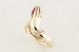 ANTIQUE EDWARDIAN c1915-20 RUBY & DIAMOND HAND RING 9ct YELLOW GOLD