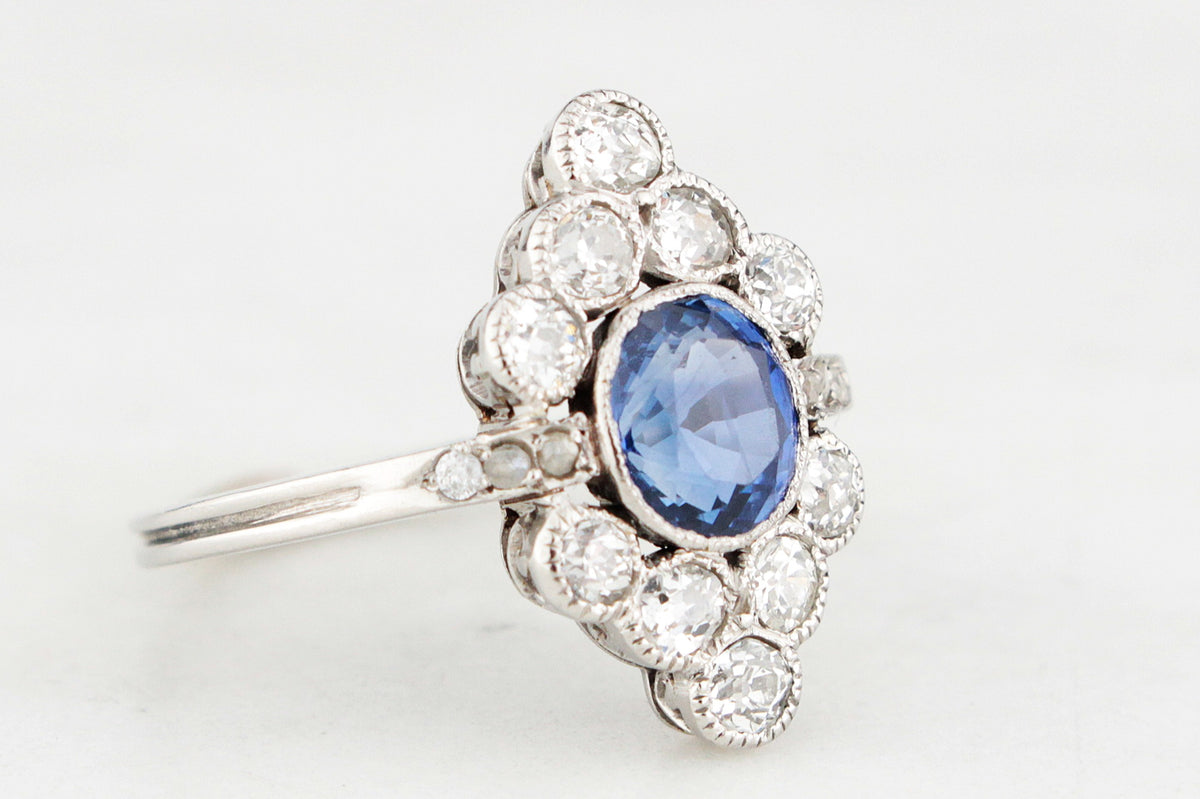 ANTIQUE ART DECO SAPPHIRE &amp; DIAMOND RING 18ct WHITE GOLD