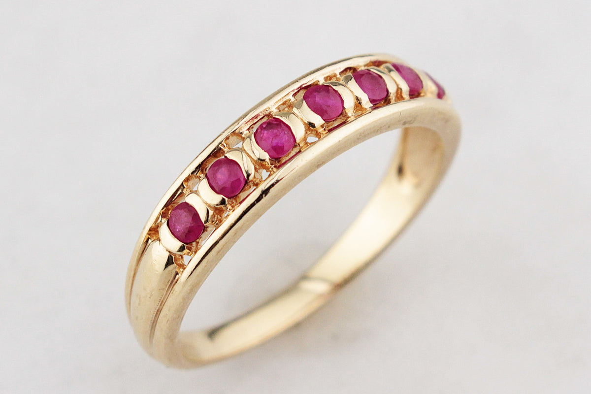 RETRO RUBY HALF-HOOP RING 9ct GOLD