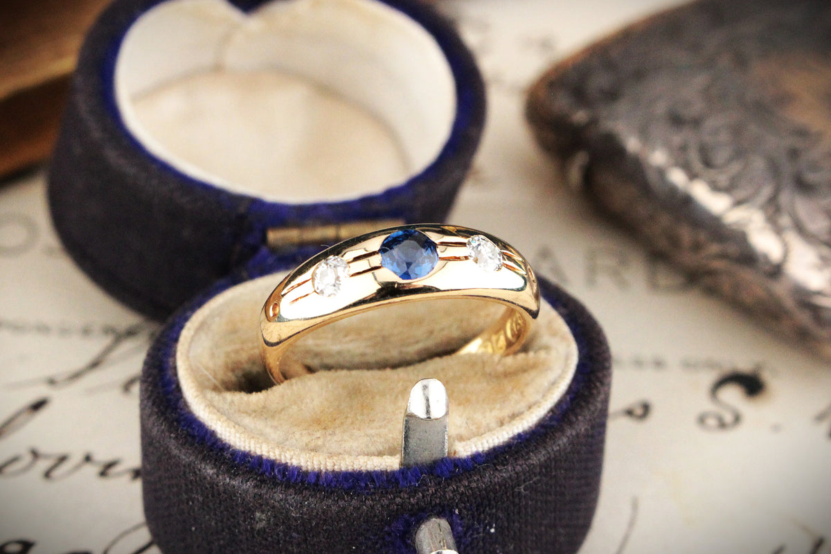 ANTIQUE SAPPHIRE &amp; DIAMOND RING 18ct GOLD