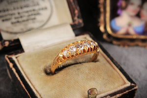 ANTIQUE LATE EDWARDIAN FIVE STONE DIAMOND RING 18ct GOLD