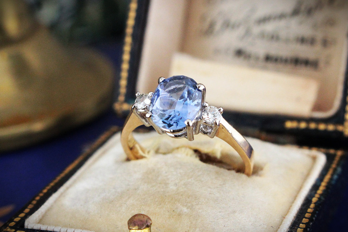 VINTAGE 1.80ct CEYLON SAPPHIRE &amp; DIAMOND RING 18ct GOLD