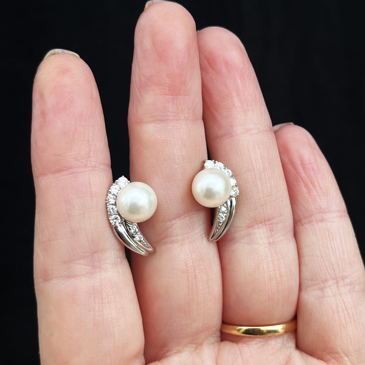 VINTAGE c1940 PEARL &amp; DIAMOND EARRINGS PLATINUM
