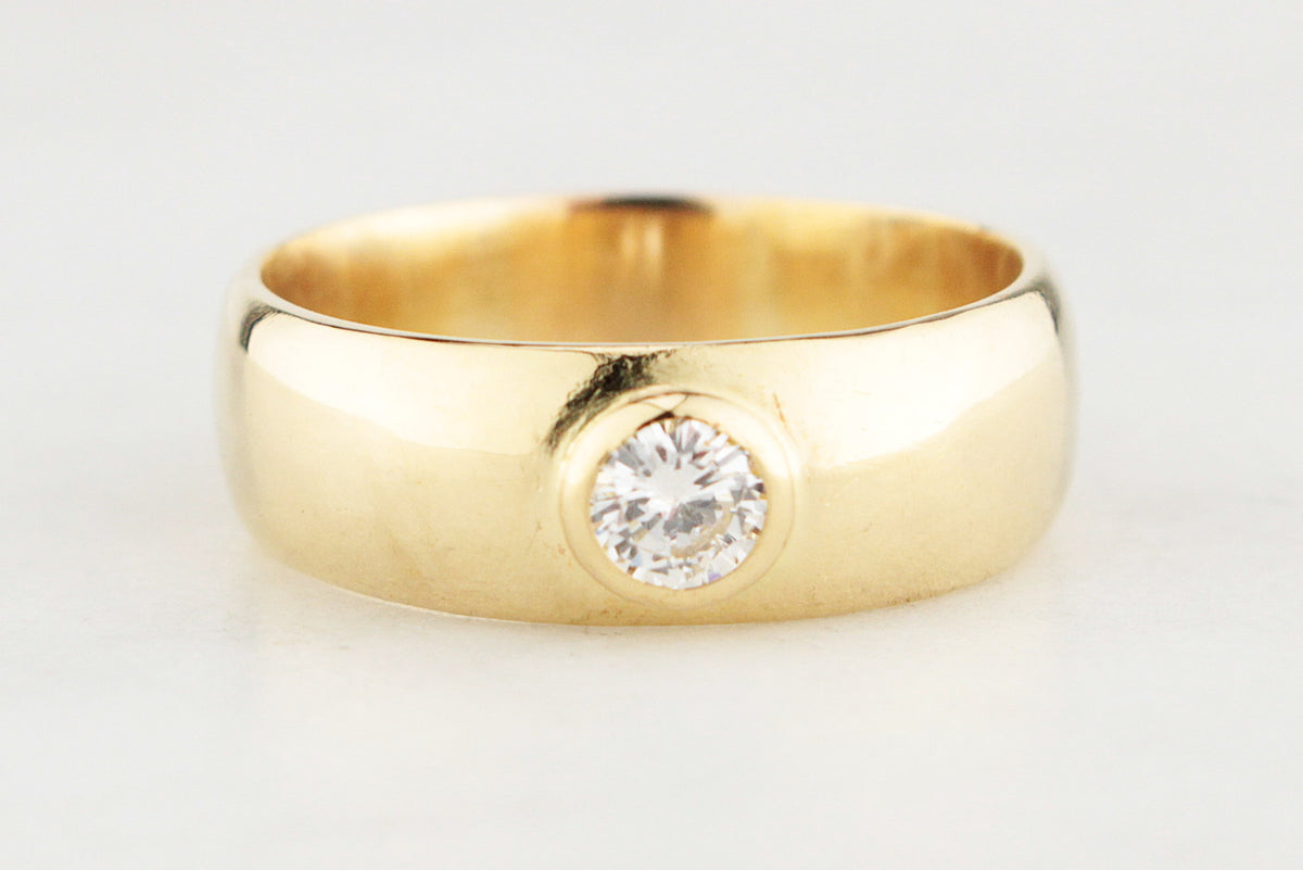 VINTAGE DIAMOND RING 18ct YELLOW GOLD