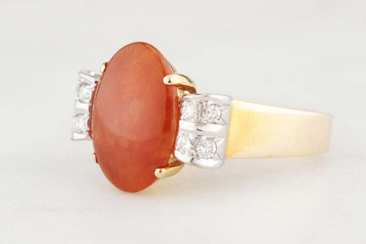 VINTAGE NATURAL ORANGE JADE &amp; DIAMOND RING 14ct GOLD