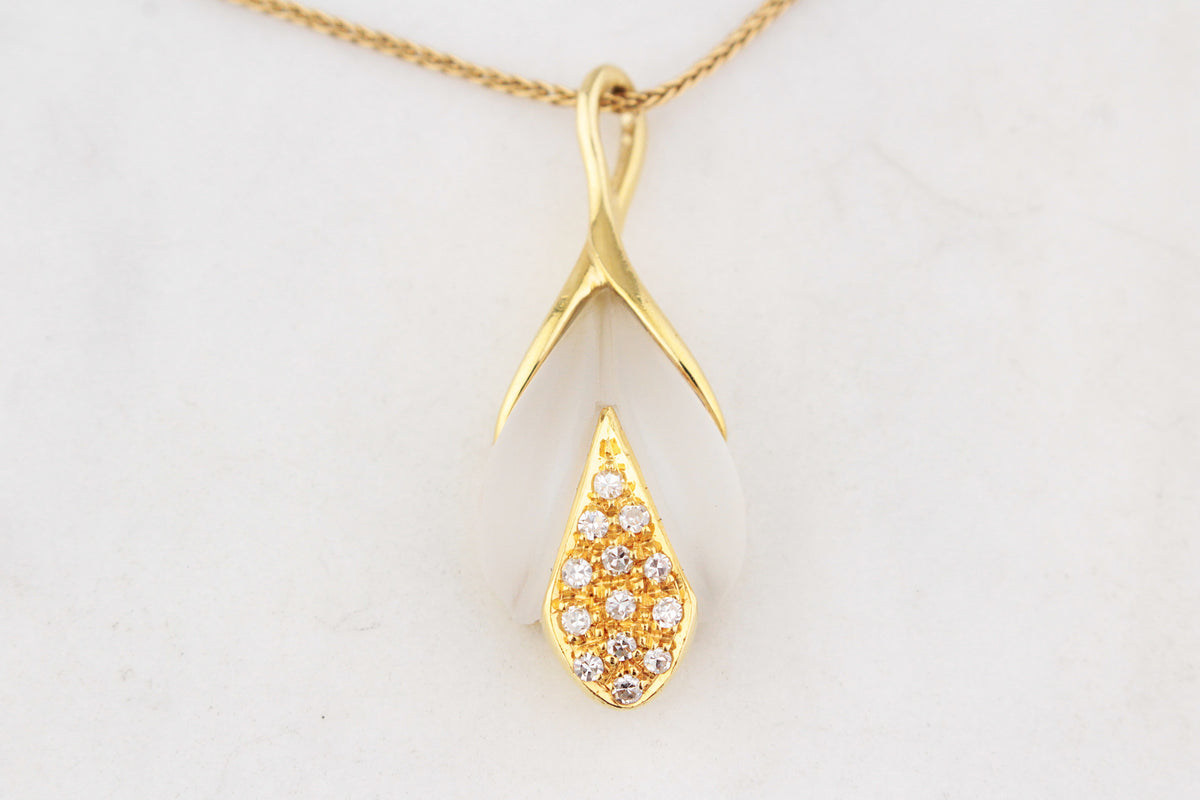 VINTAGE ‘TULIP’ ROCK CRYSTAL & DIAMOND PENDANT 18ct GOLD