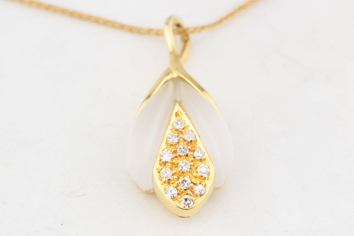 VINTAGE ‘TULIP’ ROCK CRYSTAL & DIAMOND PENDANT 18ct GOLD