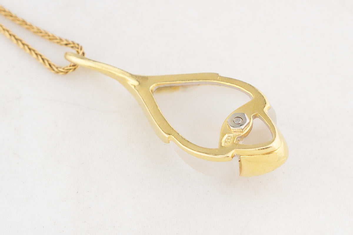 VINTAGE ‘TULIP’ ROCK CRYSTAL & DIAMOND PENDANT 18ct GOLD