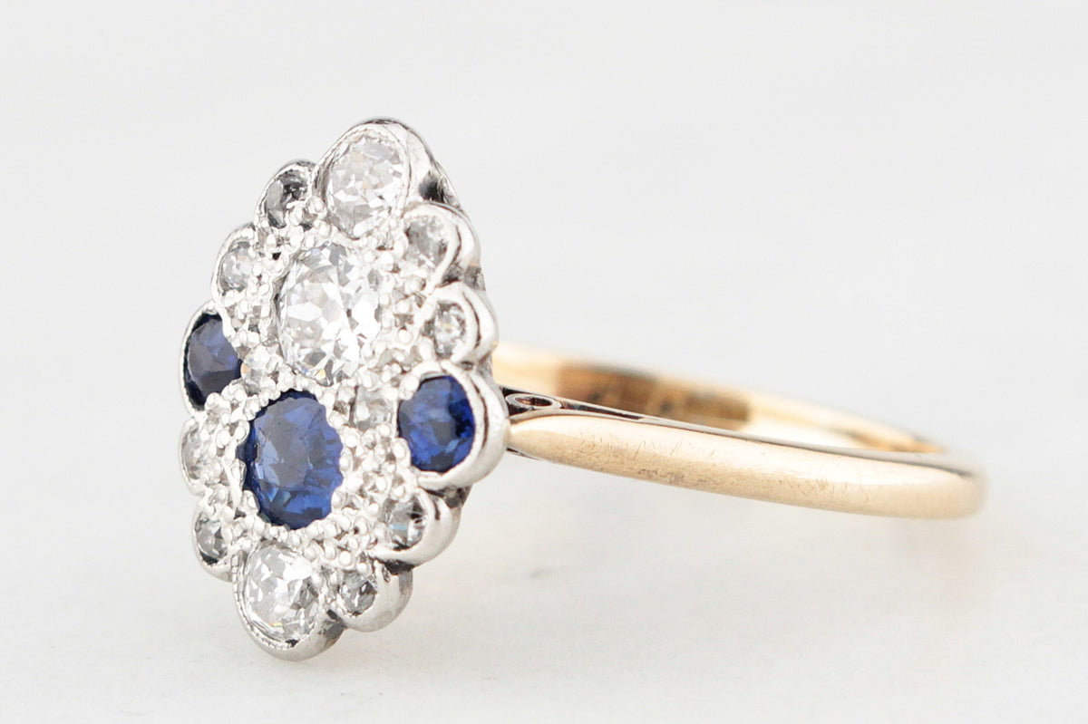 ANTIQUE c1920 ART DECO SAPPHIRE &amp; DIAMOND RING IN 18ct GOLD &amp; PLATINUM
