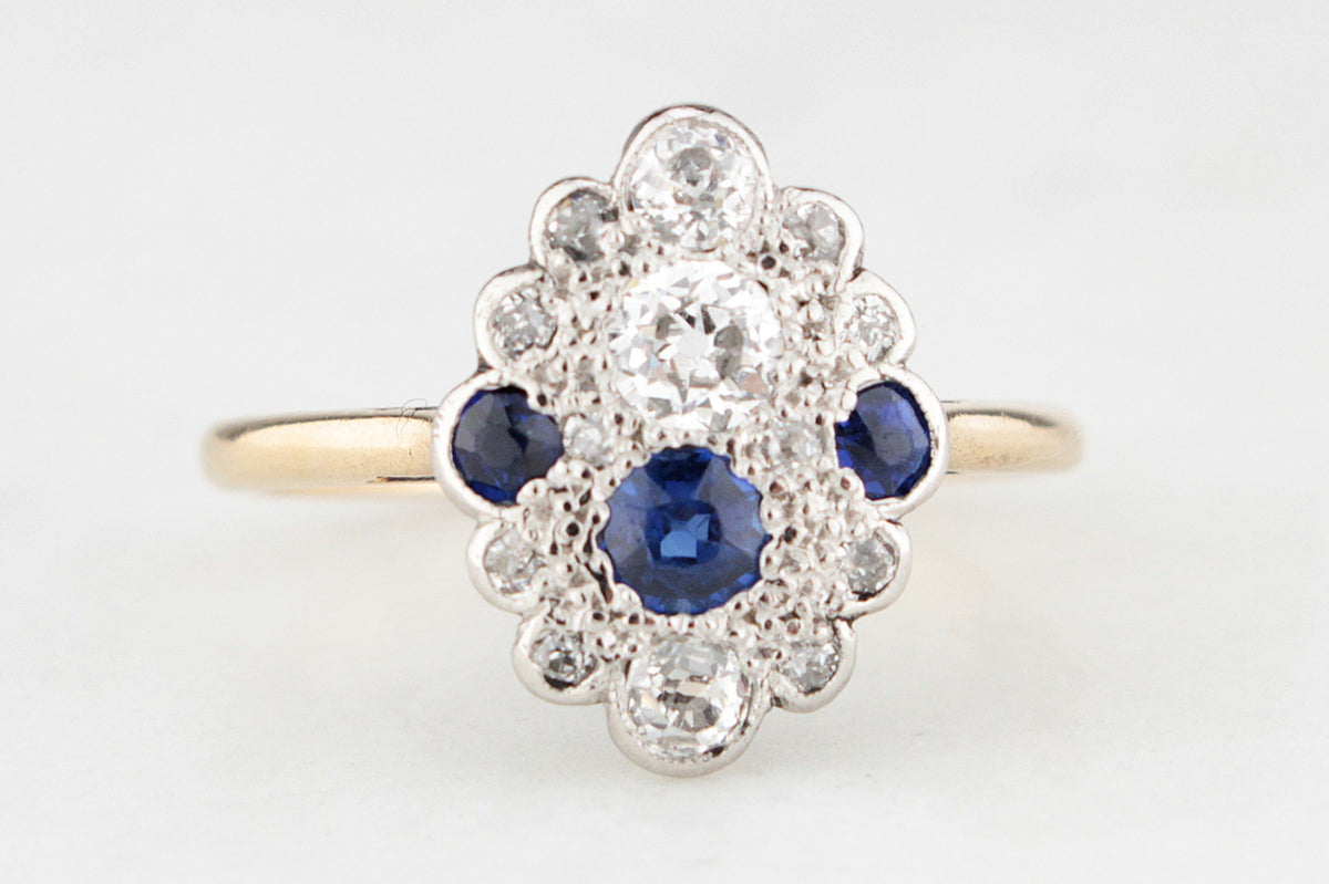 ANTIQUE c1920 ART DECO SAPPHIRE &amp; DIAMOND RING IN 18ct GOLD &amp; PLATINUM