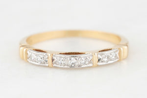 ANTIQUE c1920 ART DECO DIAMOND BAND IN 18ct GOLD