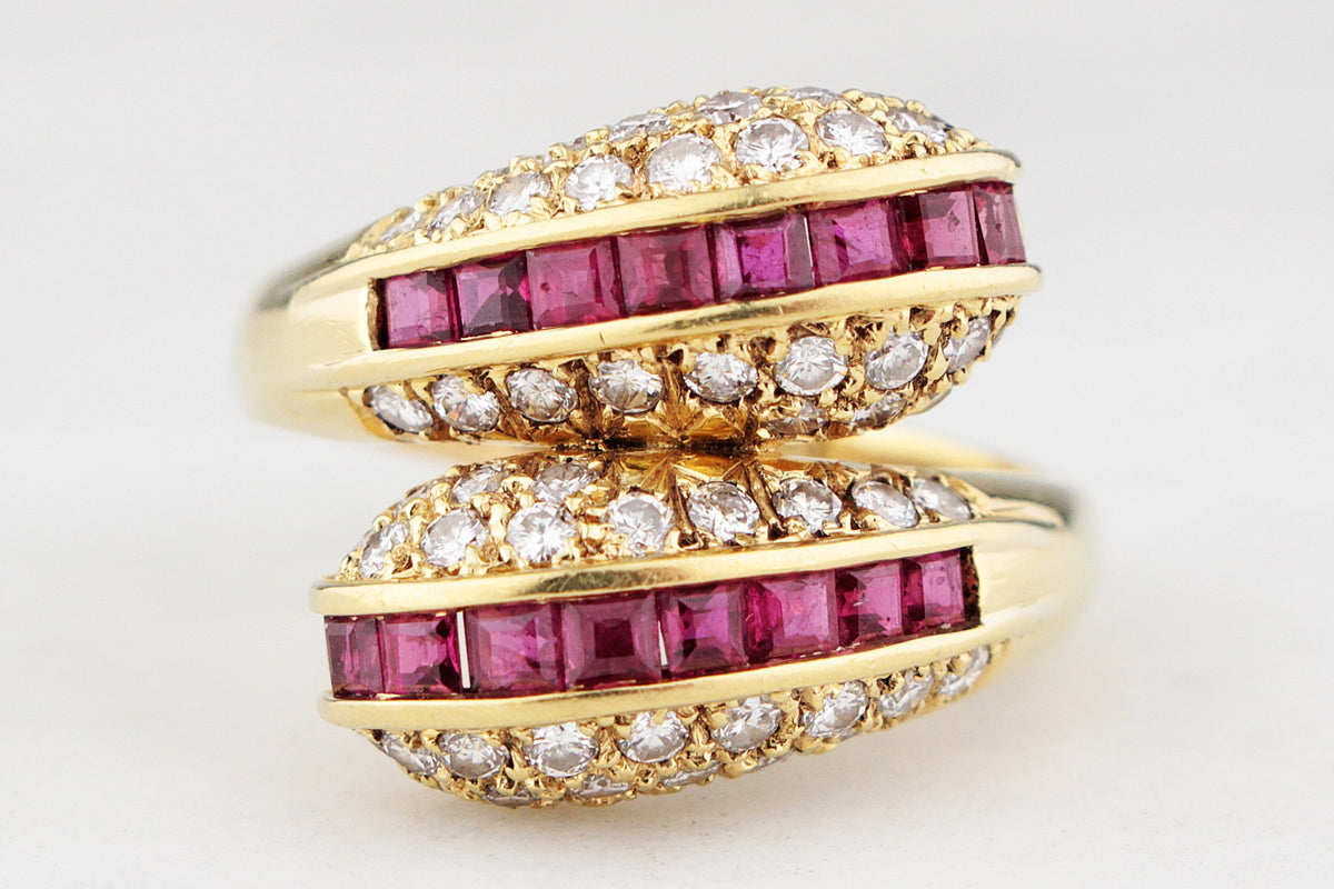 VINTAGE RUBY & DIAMOND SERPENT RING 18ct GOLD