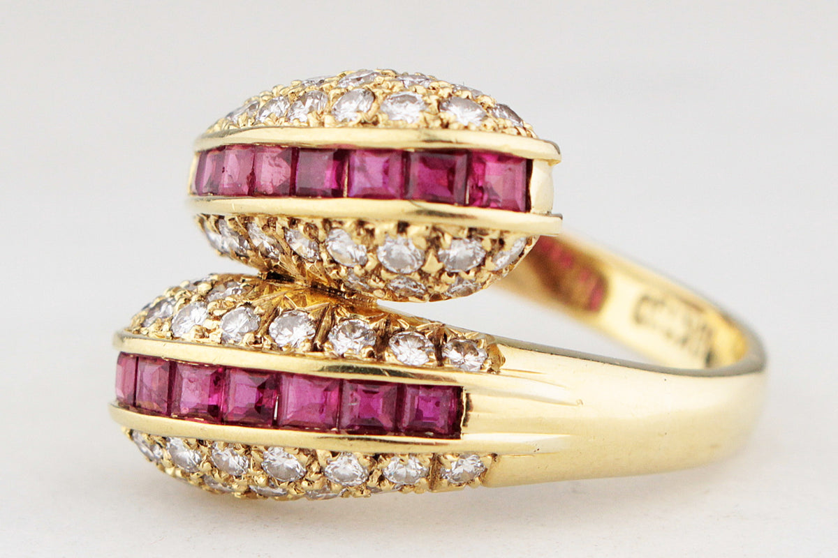 VINTAGE RUBY & DIAMOND SERPENT RING 18ct GOLD