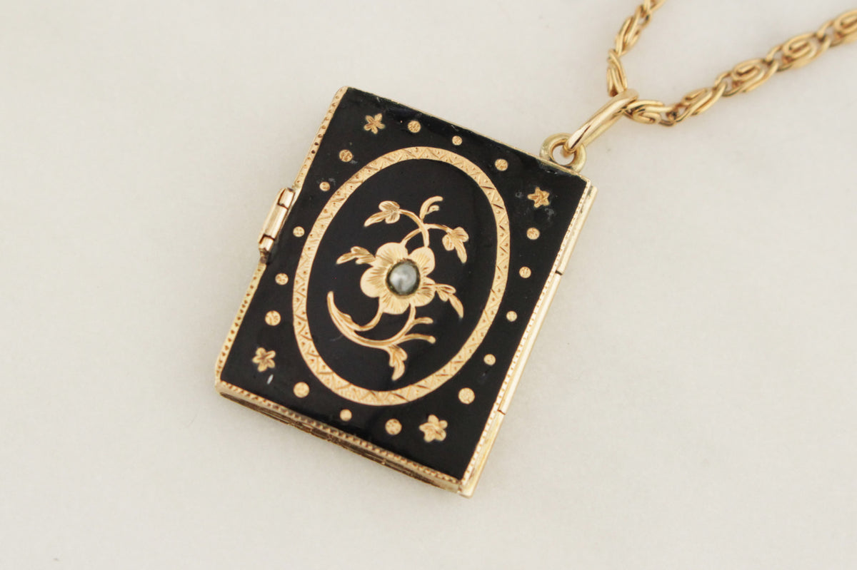 ANTIQUE VICTORIAN ENAMEL &amp; SEED PEARL MOURNING LOCKET 9ct YELLOW GOLD