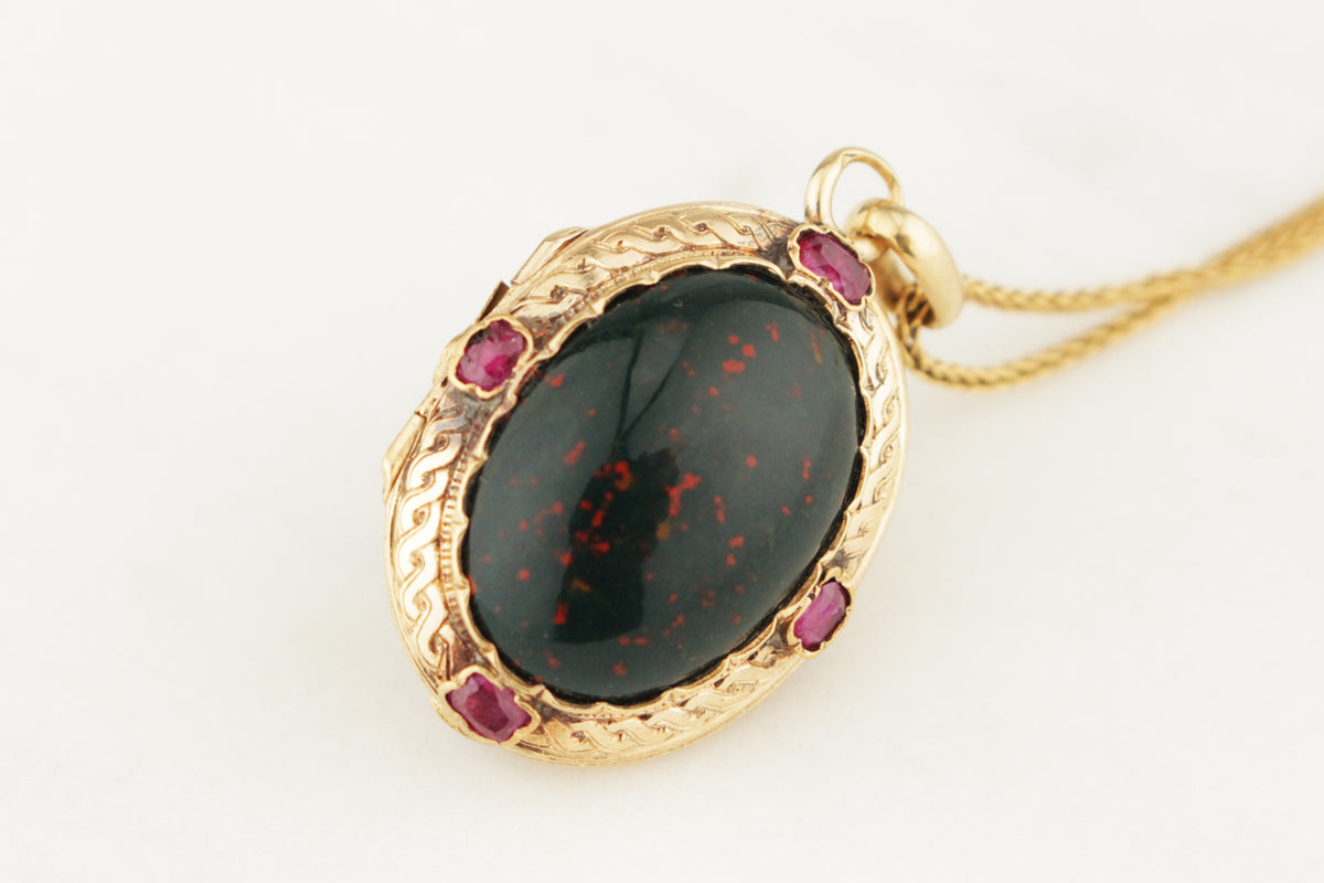 ANTIQUE VICTORIAN c1880 BLOODSTONE RUBY &amp; DIAMOND LOCKET 15ct GOLD
