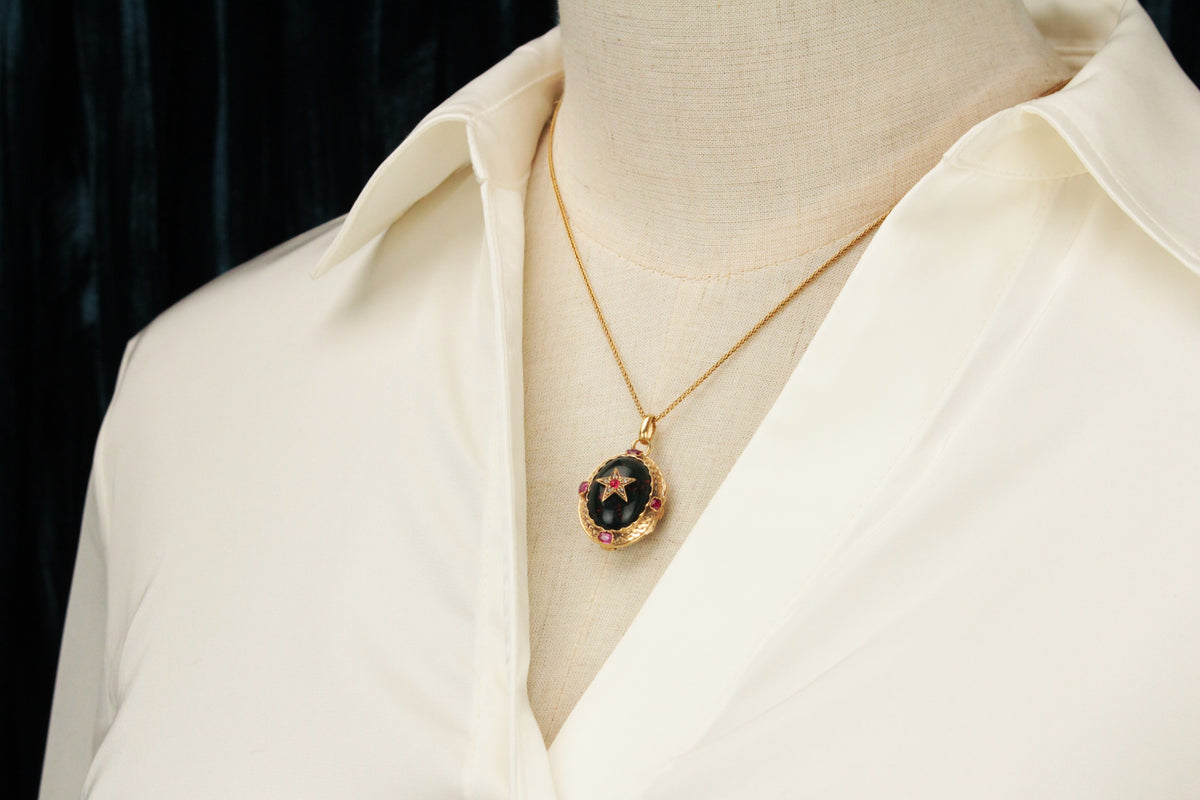 ANTIQUE VICTORIAN c1880 BLOODSTONE RUBY &amp; DIAMOND LOCKET 15ct GOLD