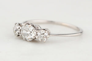 ANTIQUE 1ct OLD CUT DIAMOND TRILOGY RING 18ct GOLD