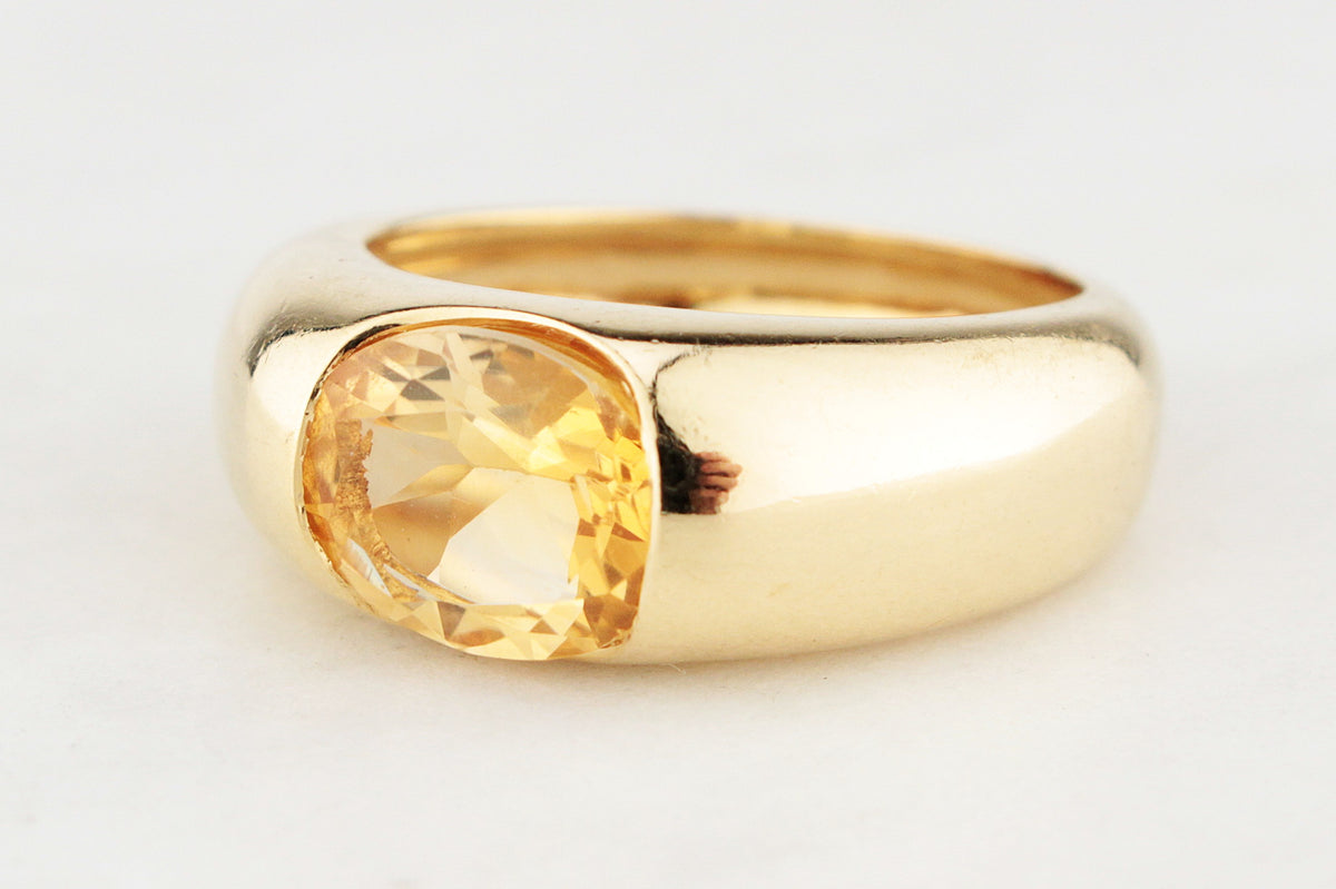 VINTAGE ITALIAN CITRINE DOME RING 18ct GOLD