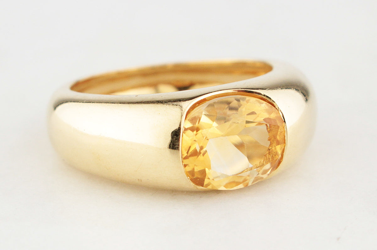 VINTAGE ITALIAN CITRINE DOME RING 18ct GOLD