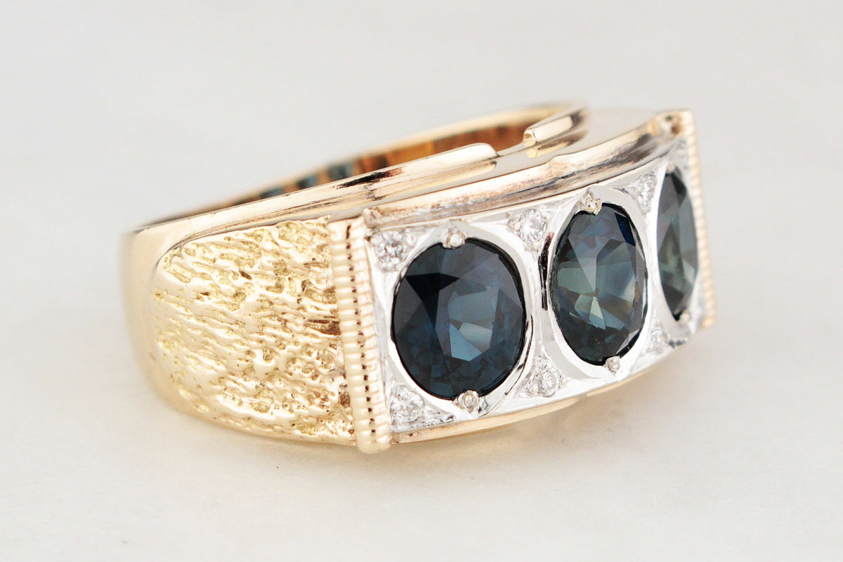 VINTAGE SAPPHIRE &amp; DIAMOND RING 14ct GOLD