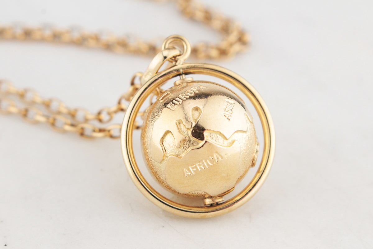 VINTAGE SPINNING GLOBE PENDANT 9ct GOLD