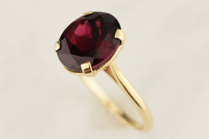 R&V CUSTOM GARNET COCKTAIL RING 9ct YELLOW GOLD